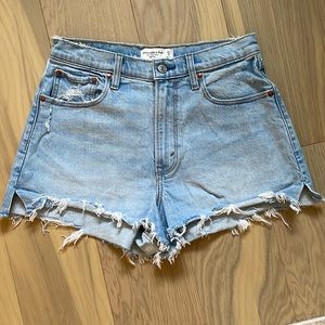 Abercrombie & Fitch Curve Love Denim Shorts